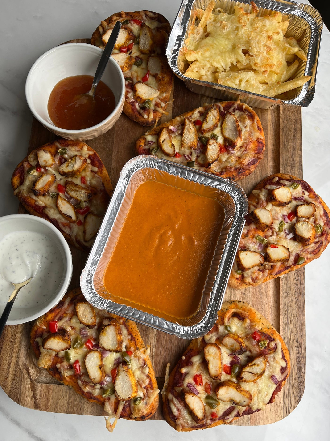 Chicken Tikka Naanzas